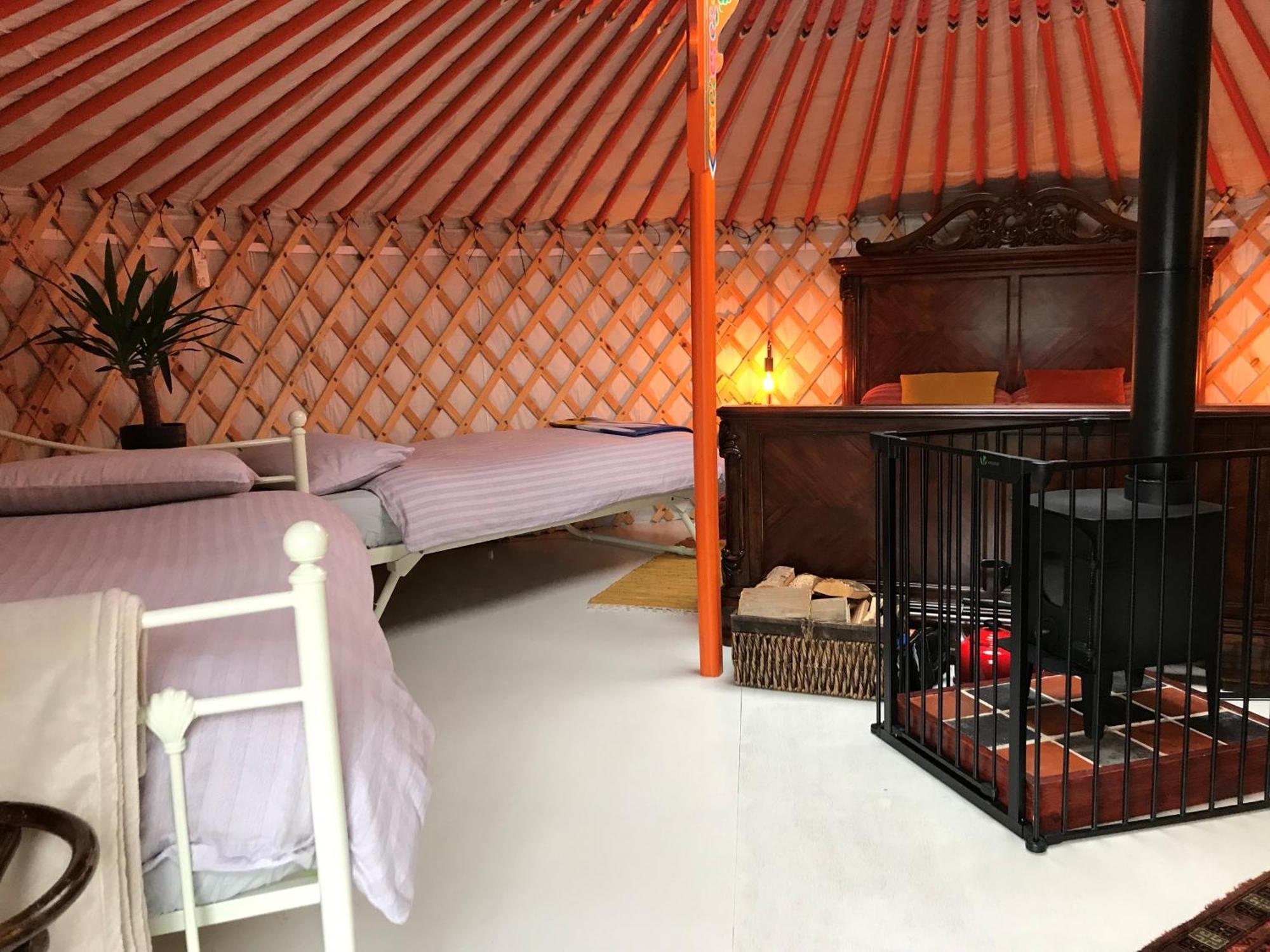 阿曼福德 Gilfach Gower Farm Luxury Yurt With Hot Tub酒店 外观 照片