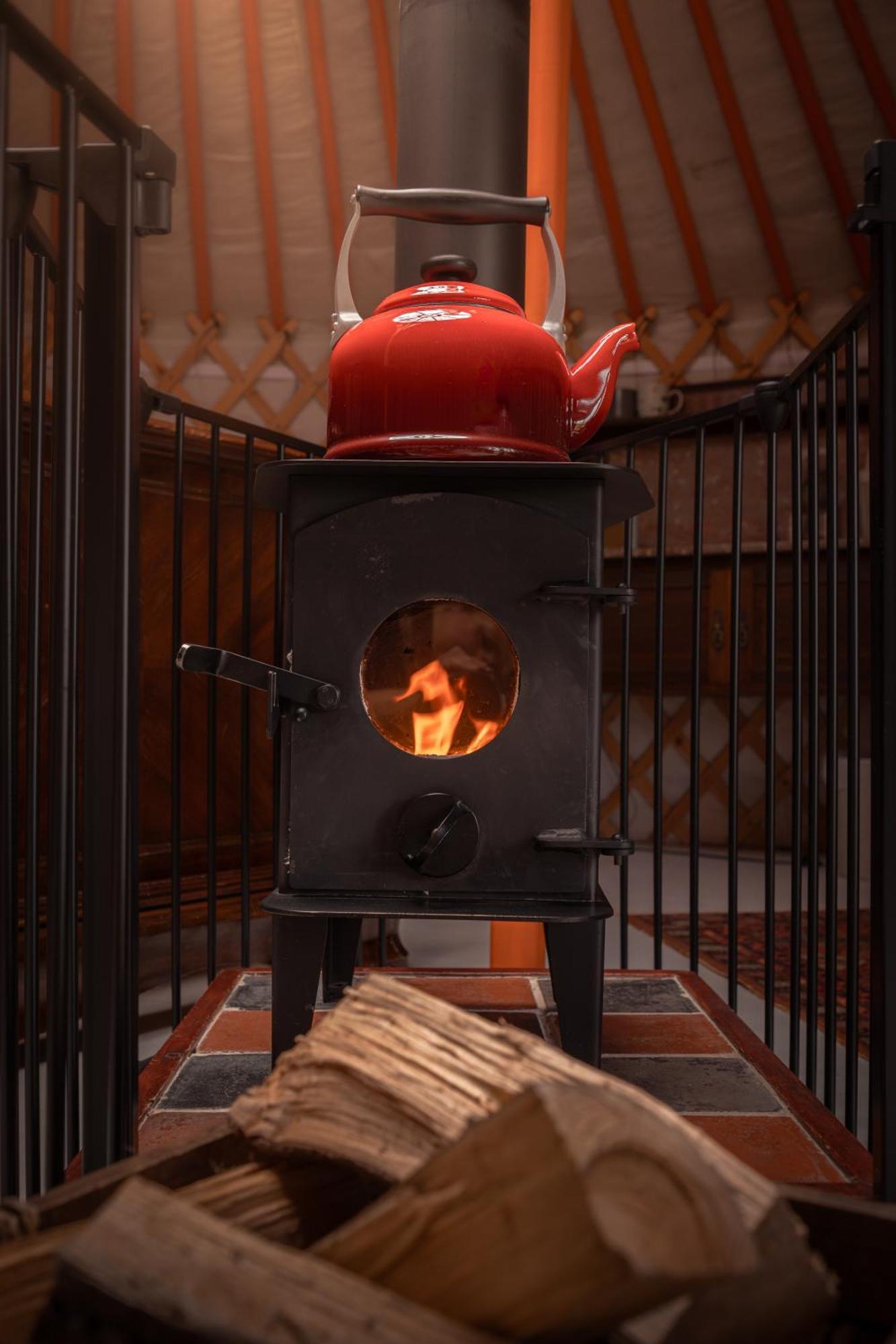阿曼福德 Gilfach Gower Farm Luxury Yurt With Hot Tub酒店 外观 照片